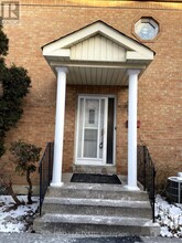 113-113 Millstone Dr in Brampton, ON - Building Photo - Building Photo