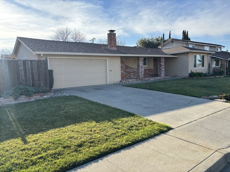 4618 Candlewood Ct in Concord, CA - Building Photo