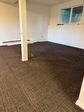 8705 SW Seminole Trail in Tualatin, OR - Building Photo - Building Photo