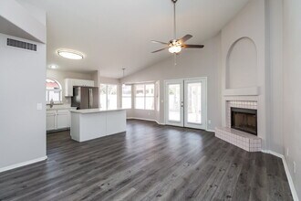 4243 E Balsam Ave in Mesa, AZ - Building Photo - Building Photo