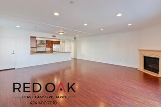 11848 Kiowa Ave in Los Angeles, CA - Building Photo - Building Photo