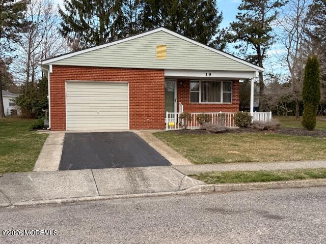 property at 19 Lyford Ct