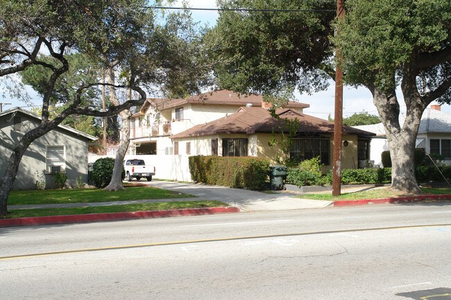 817 S Verdugo Rd in Glendale, CA - Building Photo - Building Photo