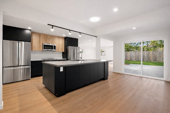 property at 152 Cuesta Dr