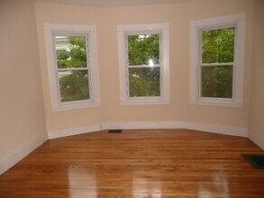 10 High St in Ayer, MA - Building Photo - Building Photo