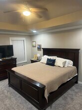 1703 S Leon Ave in Monahans, TX - Foto de edificio - Building Photo