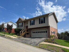 90 Lorena Ln in Jonesborough, TN - Building Photo - Building Photo