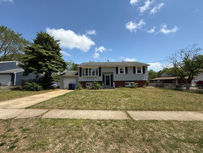 property at 309 Ellis Ct