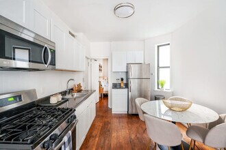 1288 1st Ave. in New York, NY - Building Photo - Building Photo