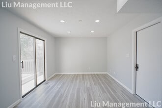 3708 Dorval Pl in Indianapolis, IN - Foto de edificio - Building Photo
