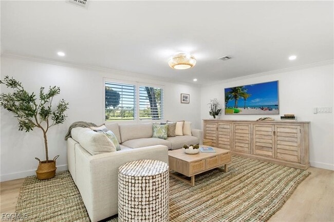 503 Broad Ave S in Naples, FL - Building Photo - Building Photo