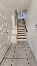 4465 E Paradise Village Pkwy S APT 1129 in Phoenix, AZ - Building Photo - Building Photo