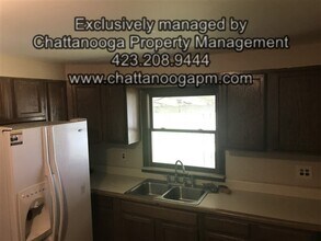 805 Carden Ave in Rossville, GA - Building Photo - Building Photo