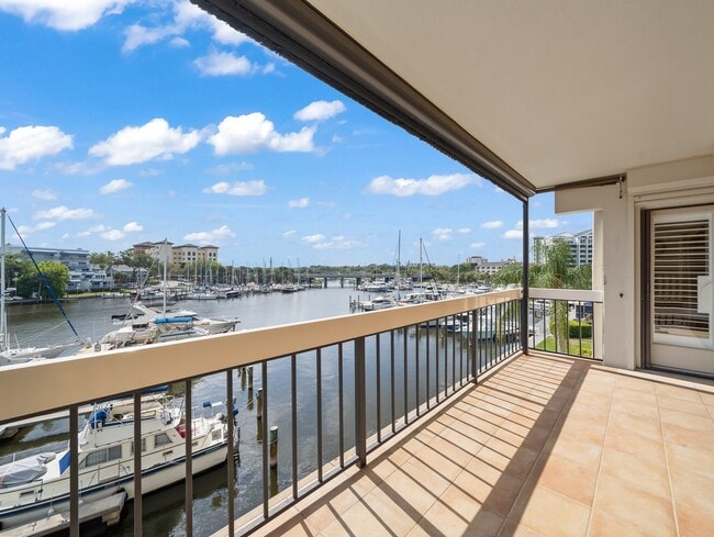 2220 Front St, Unit 303