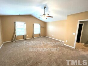 427 N Great White Way in Clayton, NC - Building Photo - Building Photo