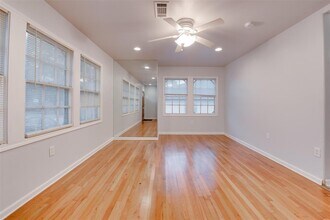 4310 E Toliver St in Houston, TX - Building Photo - Building Photo