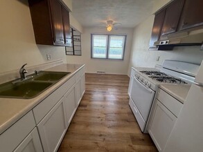 409 N Murphy Rd in Hanna City, IL - Building Photo - Building Photo