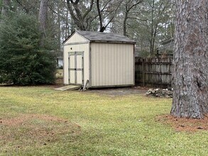 200 Royalwood St in Lumberton, TX - Building Photo - Building Photo