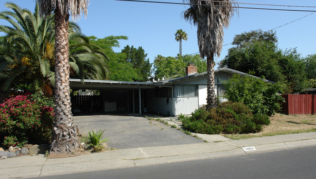 1463 Toyon Dr in Concord, CA - Building Photo - Building Photo