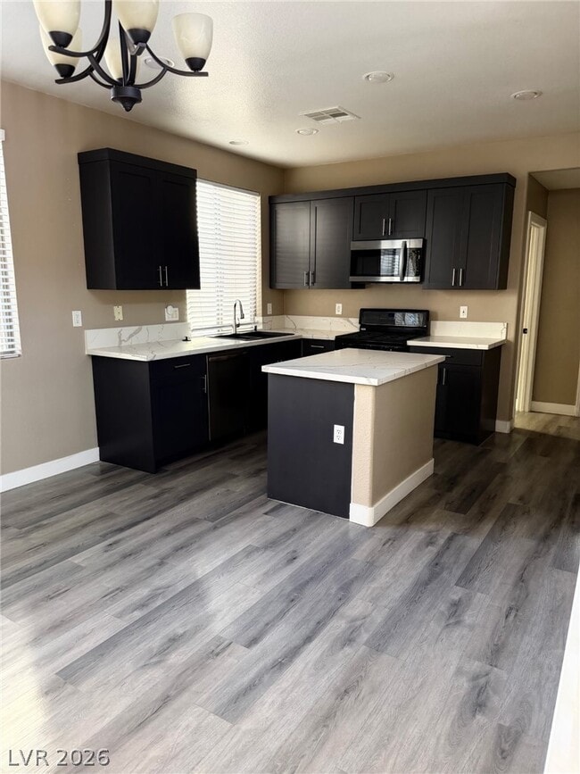 8122 Altamont Ridge St in Las Vegas, NV - Building Photo - Building Photo