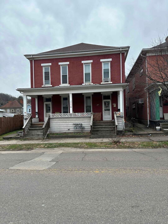 4269 Noble St in Bellaire, OH - Building Photo