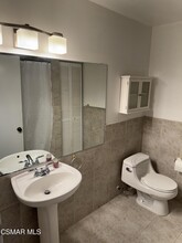 348 Chestnut Hill Ct in Thousand Oaks, CA - Building Photo - Building Photo