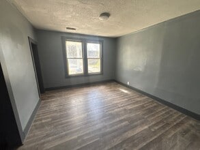 1026 Pearce St in Memphis, TN - Building Photo - Building Photo