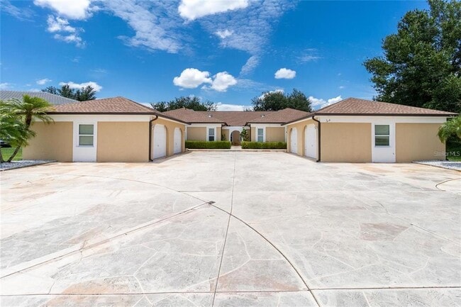 property at 1203 Saxony Cir