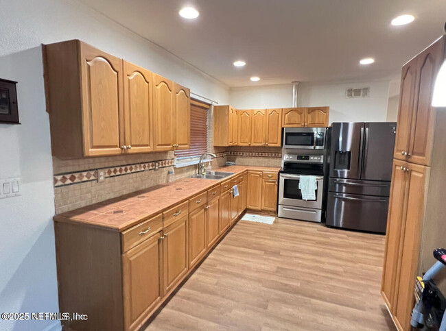816 Middleton Rd in Jacksonville, FL - Building Photo - Building Photo