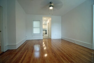 105 Washington St, Unit 1 in Marlborough, MA - Building Photo - Building Photo