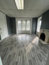 417 High St, Unit 1 in Keokuk, IA - Building Photo - Building Photo