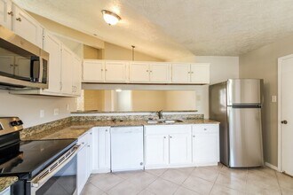 11422 Milners Point Dr in Houston, TX - Building Photo - Building Photo