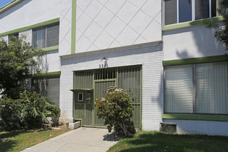 3361 Bagley Ave in Los Angeles, CA - Building Photo - Building Photo