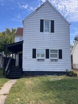 841 Birch Ave in Indianapolis, IN - Building Photo