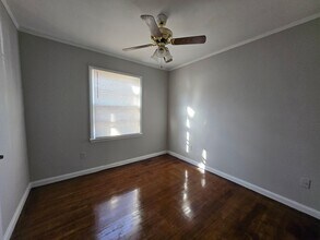 964 Elizabeth Ln in Memphis, TN - Foto de edificio - Building Photo