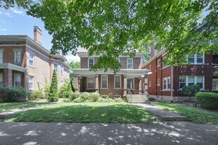 84 N Monroe Ave in Columbus, OH - Building Photo