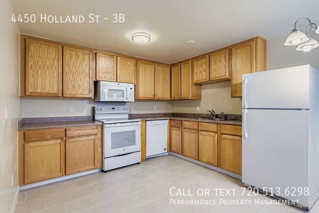 4450 Holland St in Wheat Ridge, CO - Building Photo - Building Photo