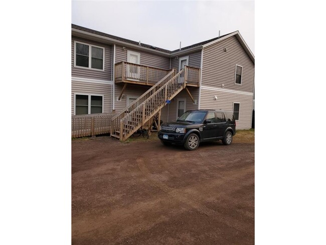 11 Alta Miikana Rd in Tofte, MN - Foto de edificio - Building Photo