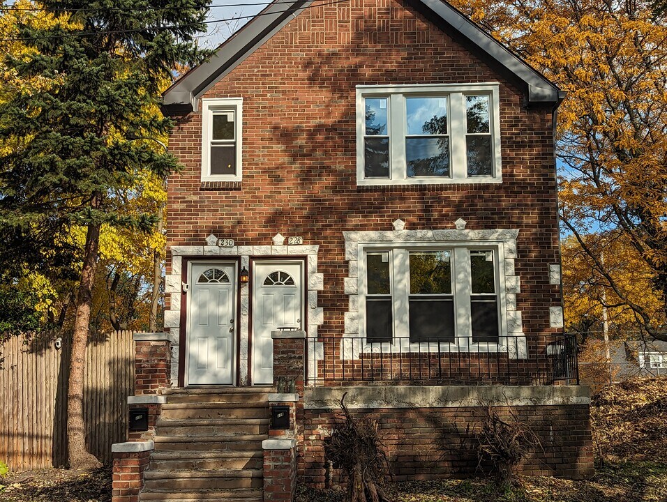 230 Ashland St, Unit 230 Ashland in Detroit, MI - Foto de edificio