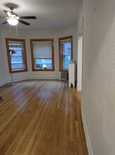 539 W Addison St in Chicago, IL - Building Photo - Building Photo