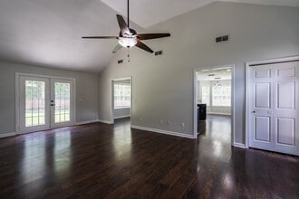 293 Bobbie St in Allenhurst, GA - Building Photo - Building Photo