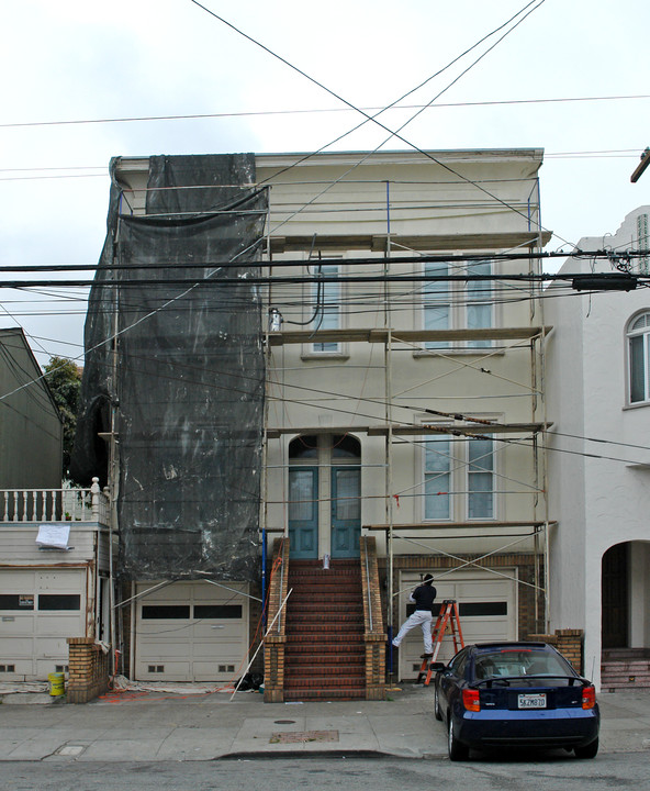 2229-2231 Greenwich St in San Francisco, CA - Building Photo