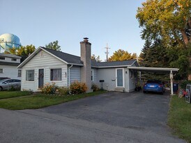 81 Cecelia Terrace in Irondequoit, NY - Building Photo