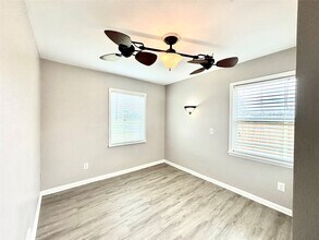 13034 Peoria St in Houston, TX - Building Photo - Building Photo