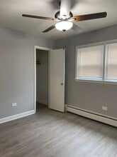 5820 107th St in Chicago Ridge, IL - Building Photo - Building Photo
