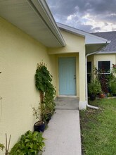5250 Chiquita Blvd S in Cape Coral, FL - Building Photo - Building Photo