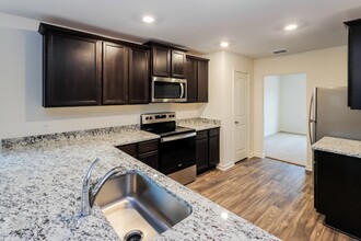 7306 Lazy Cyn in San Antonio, TX - Building Photo - Building Photo
