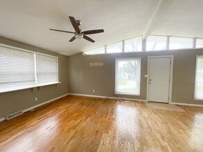 2600 Leroy Dr in Cape Girardeau, MO - Building Photo - Building Photo