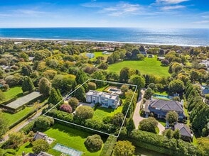 8 Heller Ln in East Hampton, NY - Foto de edificio - Building Photo