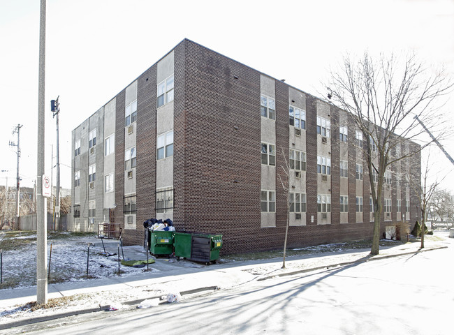 Concordia Palmtree Apartments in Milwaukee, WI - Building Photo - Building Photo